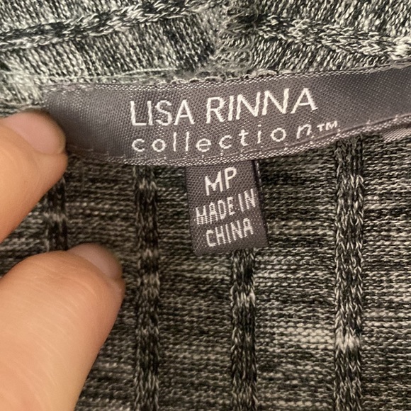 Women’s long soft, lightweight cardigan - Picture 2 of 4